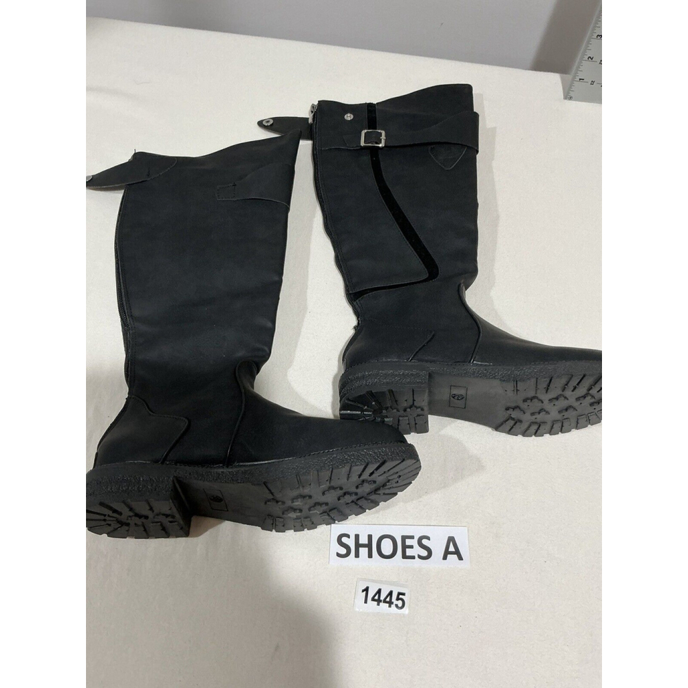 Womans Black Size 8 Faux Leather knee length Back Zip Boots
